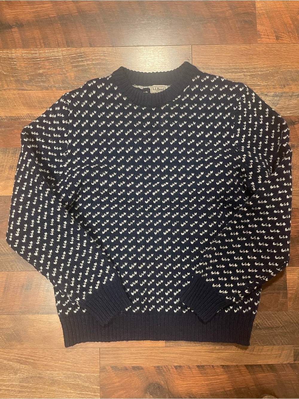 L.L. Bean Navy and White Lambswool Crewneck Sweater